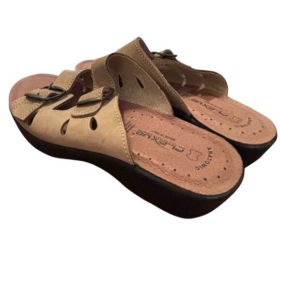 Flexus by‎ Spring Step Women's Size 40 (9.5) Leather Slip On Sandals ITALY - Picture 6 of 16